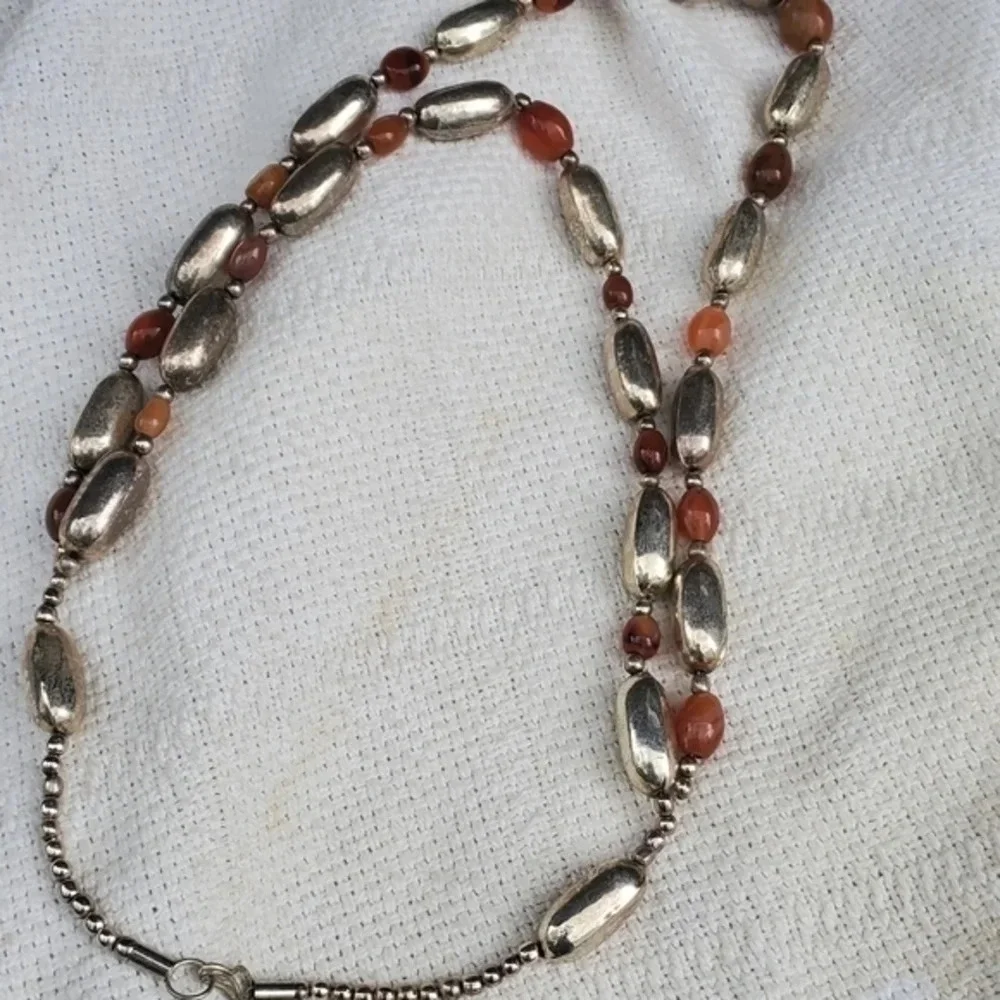 Vintage  Liquid Silver & Carneloan Double strand necklace‎